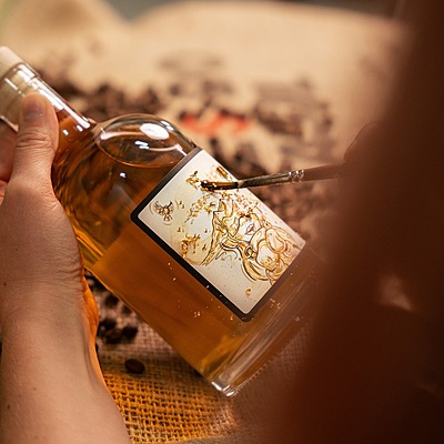 EAU-DE-VIE DE GRAINS AU CAFÉ (web)